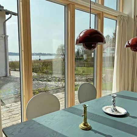 Holiday home Remise Am Faehrhaus *