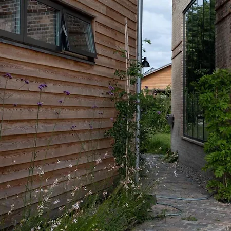 Holiday home Remise Am Faehrhaus Ulsnis
